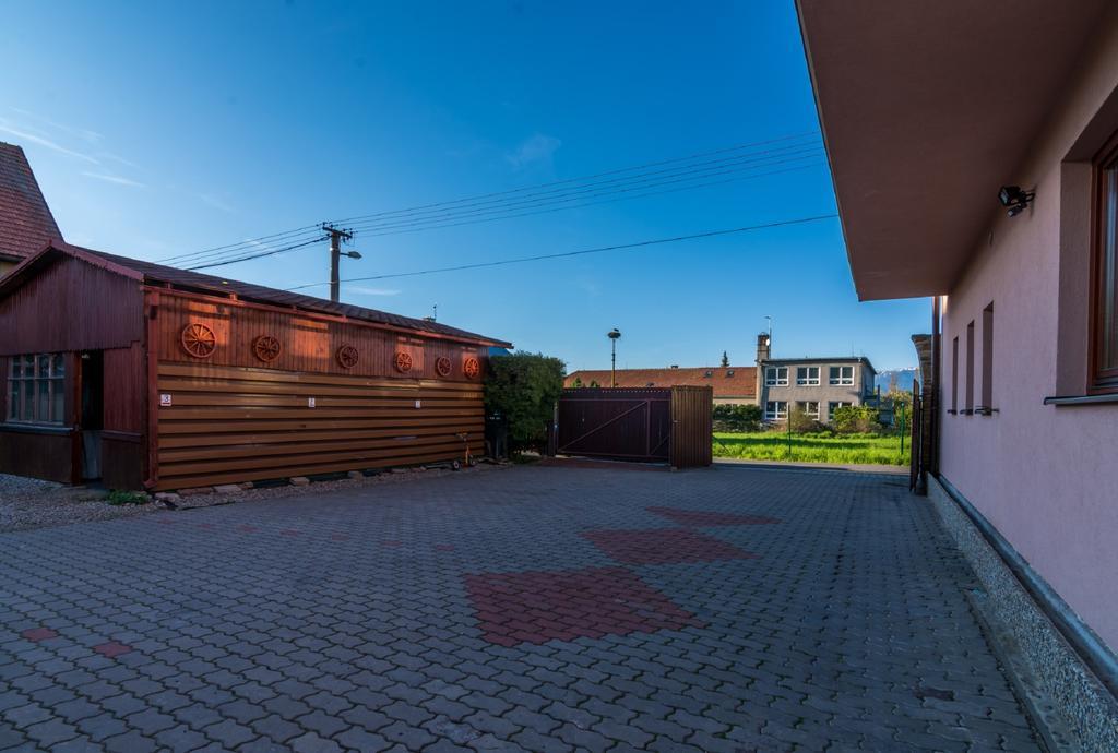 Penzion Veverica Liptovský Mikuláš Exteriér fotografie
